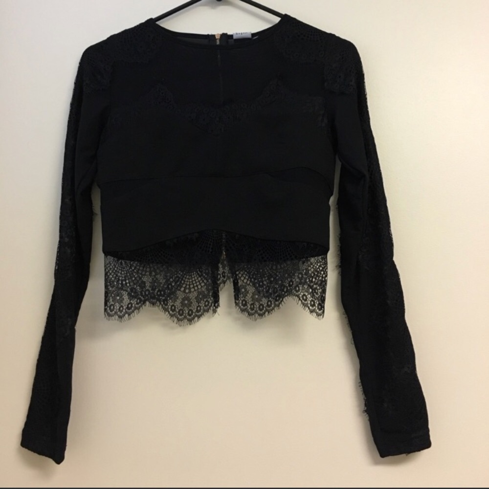 Sexy/flirty black lace crop top sz S